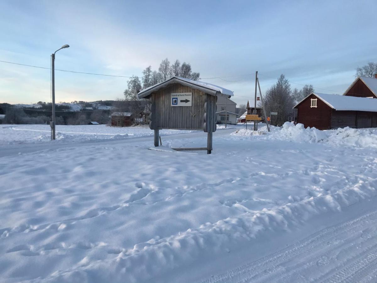 Asens Vandrarhem Uvboet Älvdalen エクステリア 写真