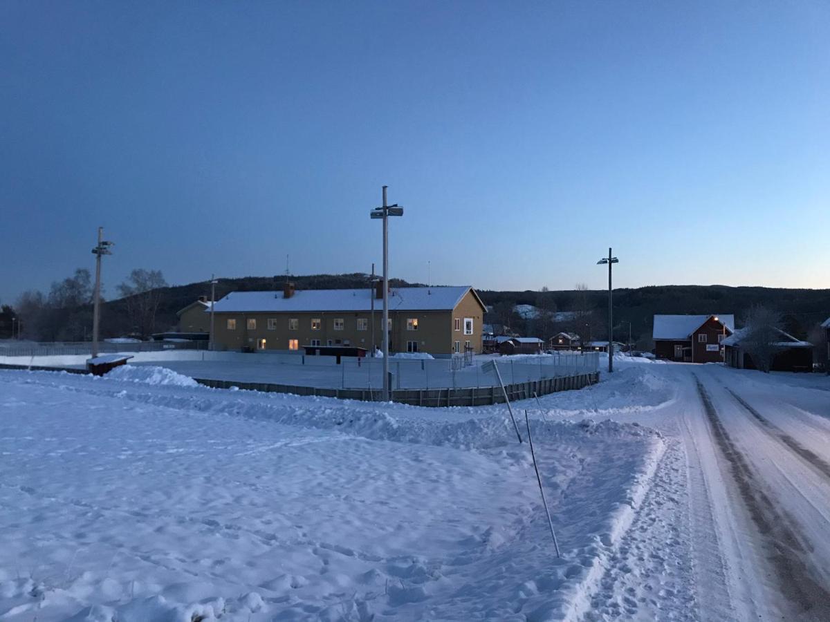 Asens Vandrarhem Uvboet Älvdalen エクステリア 写真